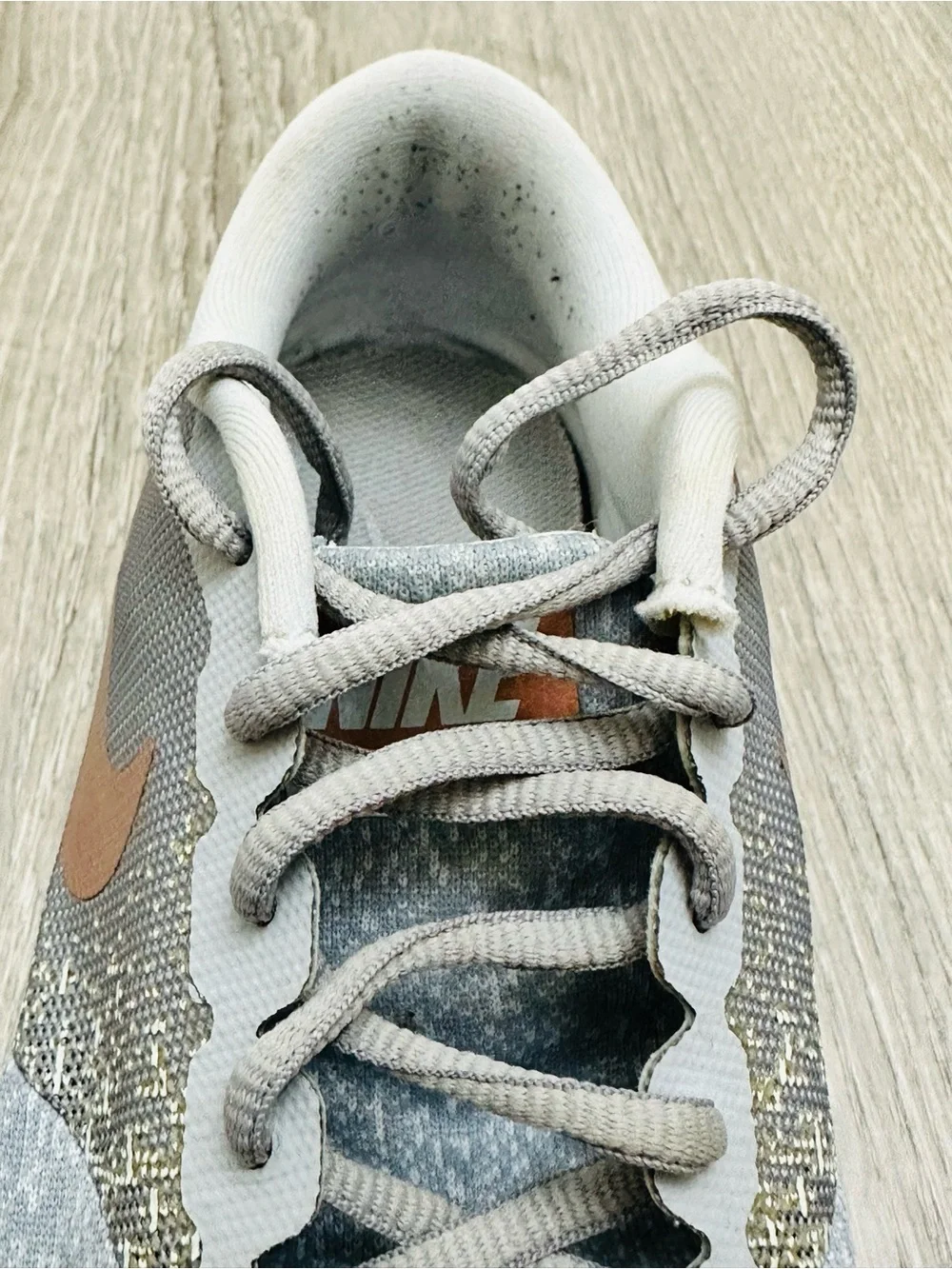 Nike Women's Light Gray and Copper Metallic Knit Sneakers size 6